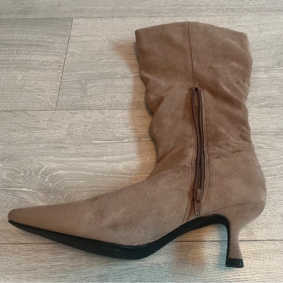 Chic Taupe Suede Heeled Boots - Picture 5 of 6